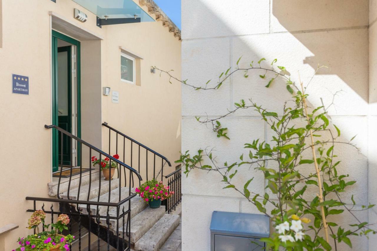 Apartments Villa Victoria Dubrovnik Exterior photo